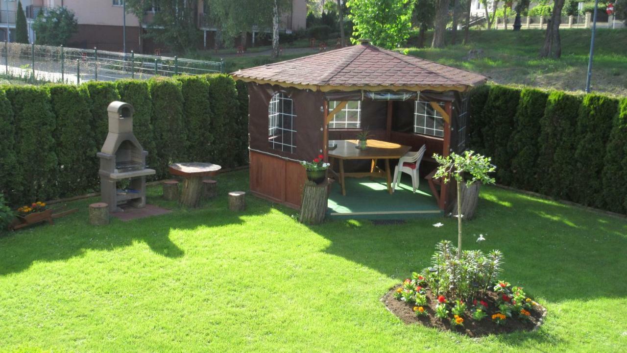 Pokoje Pawel Jakubik Krynica Morska Exterior foto